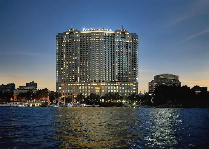 Four Seasons Hotel Cairo At Nile Plaza