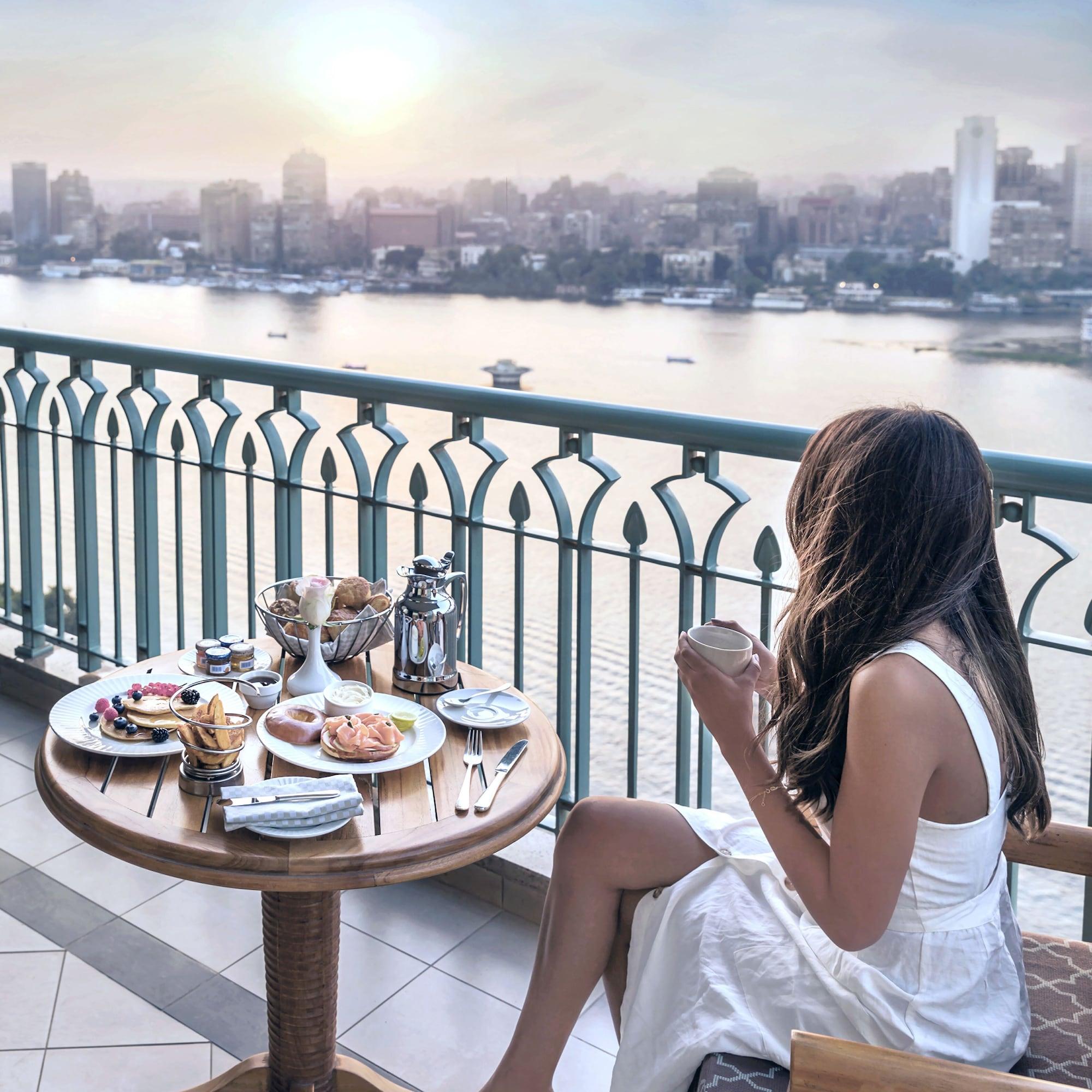 Four Seasons At Nile Plaza 5*